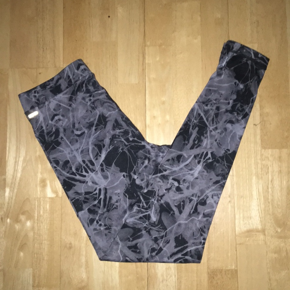 2/$15🦋 Full length athletic pants.